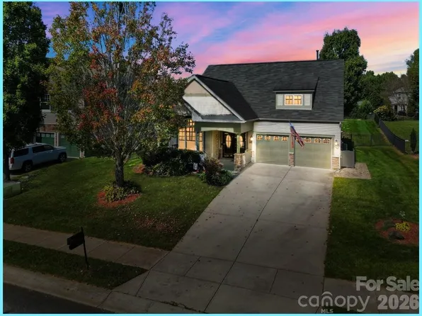 308 Tall Wheat Ln, Mount Holly, NC 28120