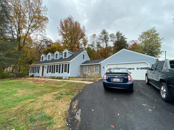 2627 Poplar Ct, Waldorf, MD 20603