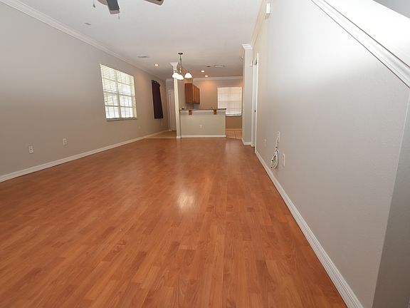 4th image of 4901 Elizabeth Anne Cir