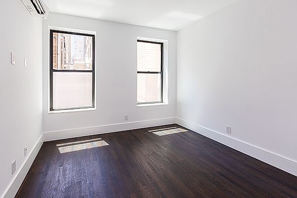 1st image of 246 W 48th St #4B
