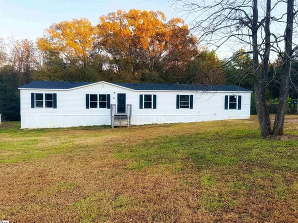 124 Golf Ln, Fountain Inn, SC 29644