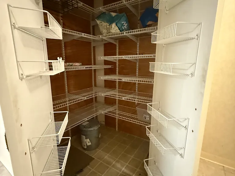 310 Lookout Ave #106 — Photo 32