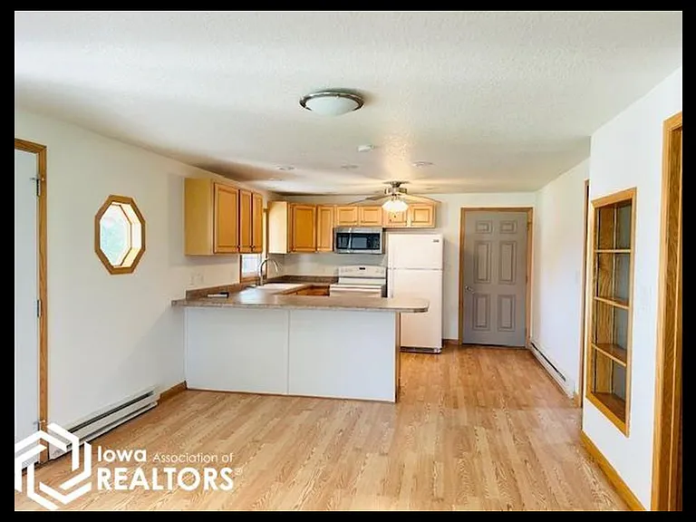 147 Hillcrest Rdg — Photo 5