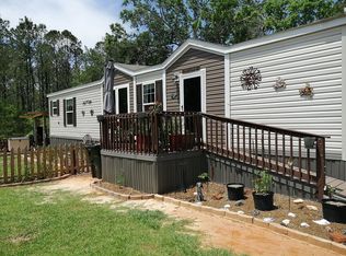 1220 Chagrin Dr, Lillian, AL 36549