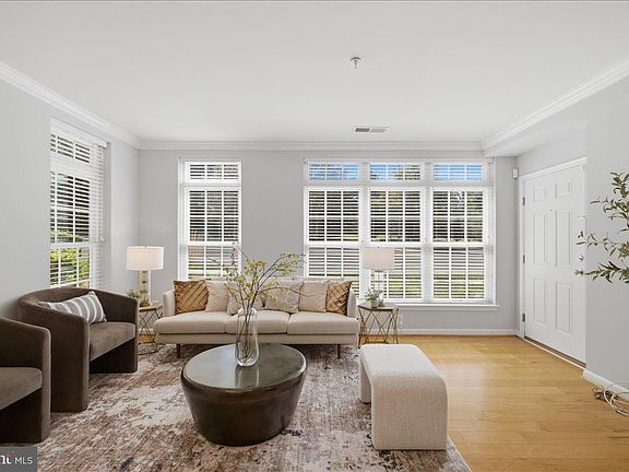 3rd image of 4593 Whittemore Pl #1131