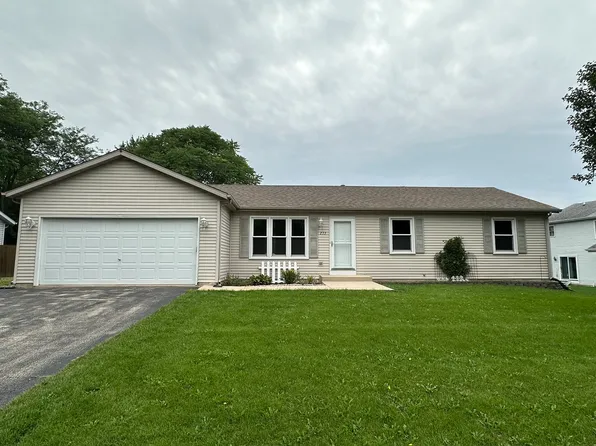 233 W Pine Ave, Cortland, IL 60112