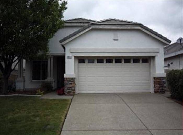 1st image of 8004 Stagecoach Cir