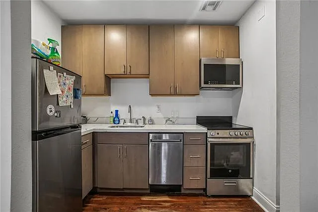 910 S Carrollton Ave #G — Photo 6