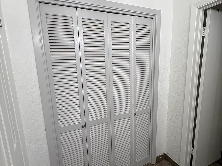 225 Zenith Dr #B — Photo 21