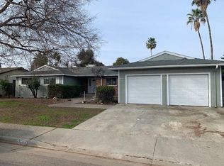 1042 Ezie Ave, Clovis, CA