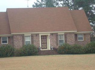 504 S Longstreet Rd, Dillon, SC 29536