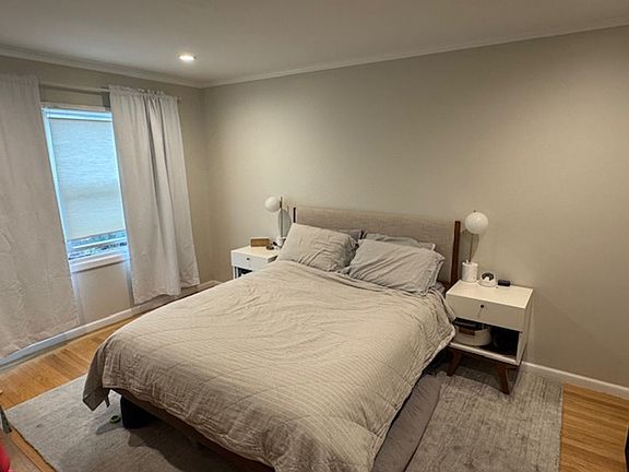 5th image of 2134 Judah St