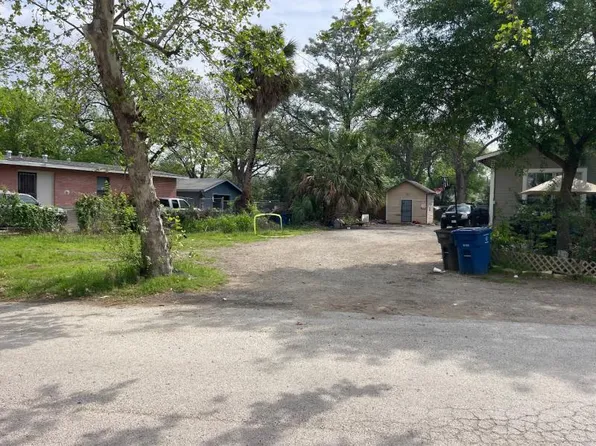 116 Fairbanks Ave, San Antonio, TX 78210