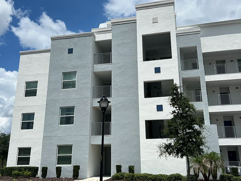 3191 Paradox Cir #101 — Photo 2