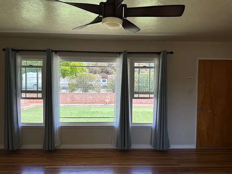 270 Walnut St — Photo 4