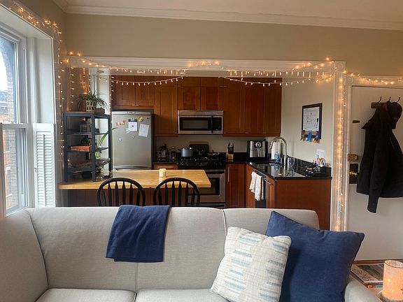 5th image of 50 Revere St #5