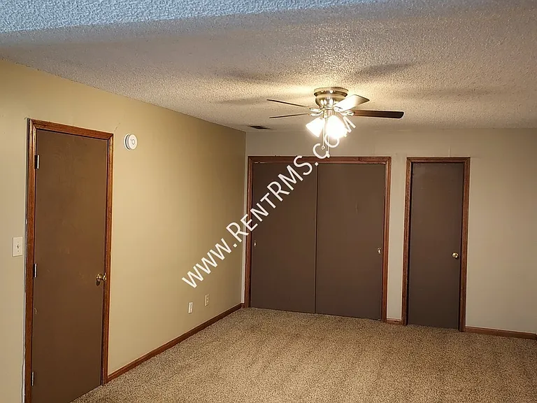 5733 SW 20th St — Photo 29