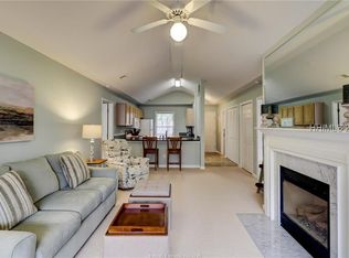 30 Valencia Rd APT 4A, Hilton Head Island, SC 29928