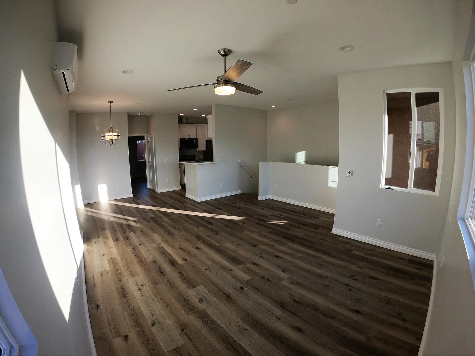 2 bed, 1300 sqft, $3,500 — Photo 4