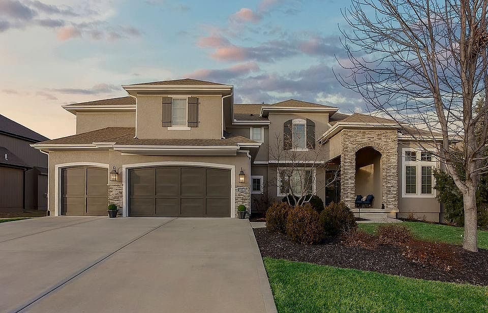 12310 W 163rd Ter, Overland Park, KS 66221 | Zillow
