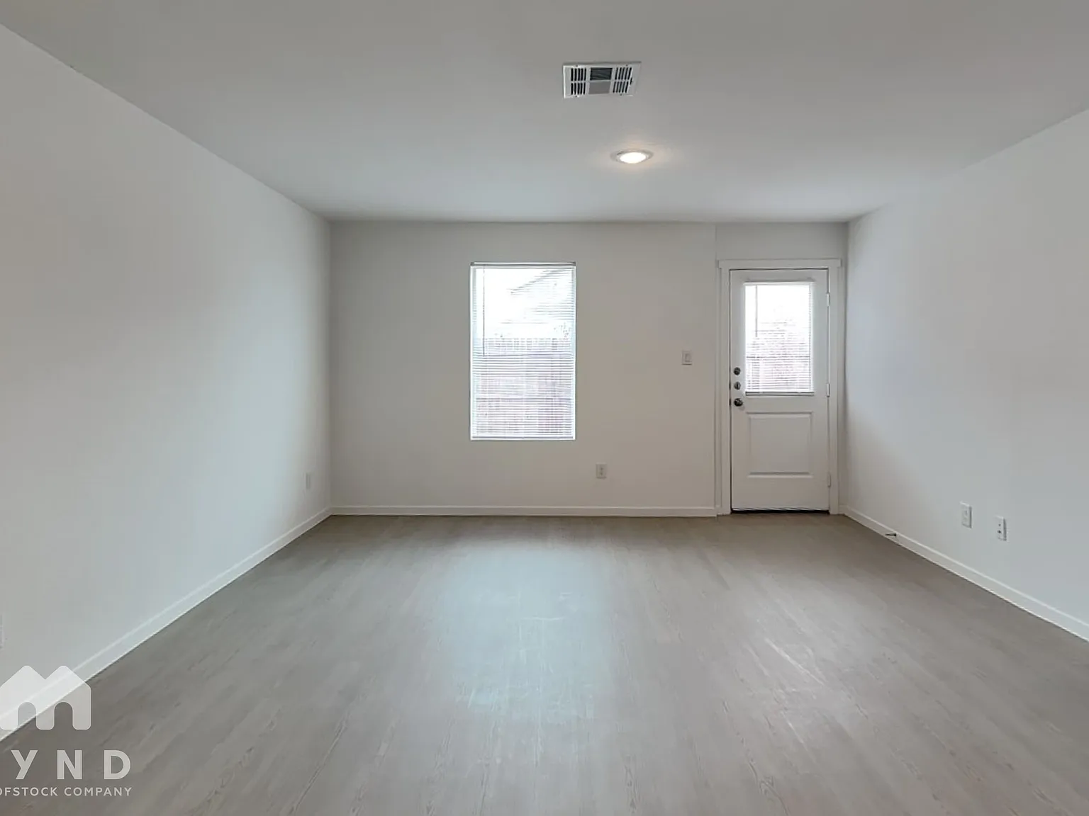 4 bed, 2.5 bath, 1535 sqft, $1,525 — Photo 2