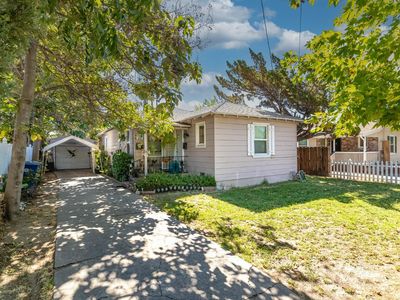 236-232 N Sherman Ave, Manteca, CA, 95336