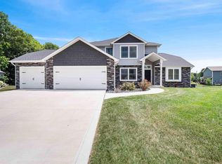 4201 Palace Ln, Fort Wayne, IN 46808