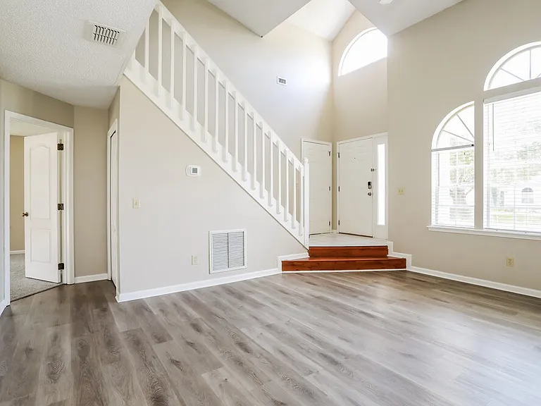 7579 Sugar Bay Ln — Photo 5