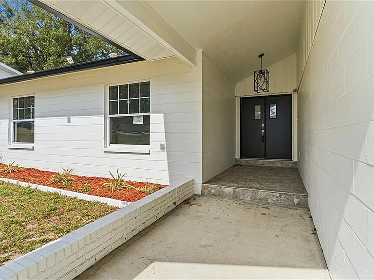 616 Water Rd — Photo 2