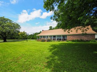 211 Robertson Rd, Petal, MS 39465