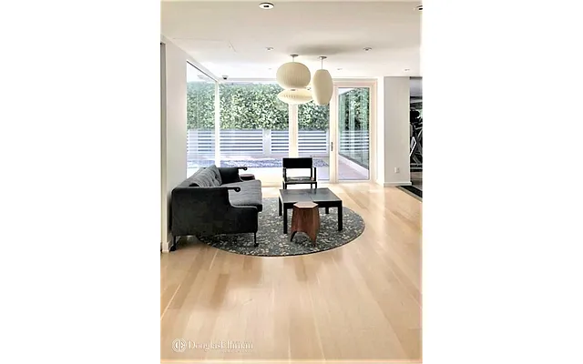 Sold by Douglas Elliman | media 12