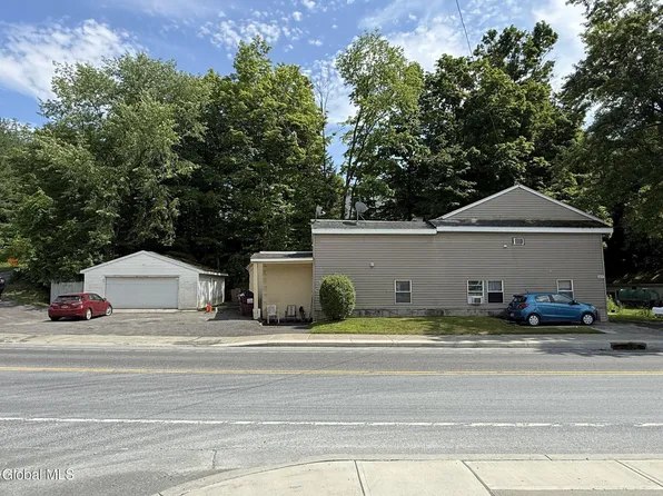 3619 New York 43, West Sand Lake, NY 12196