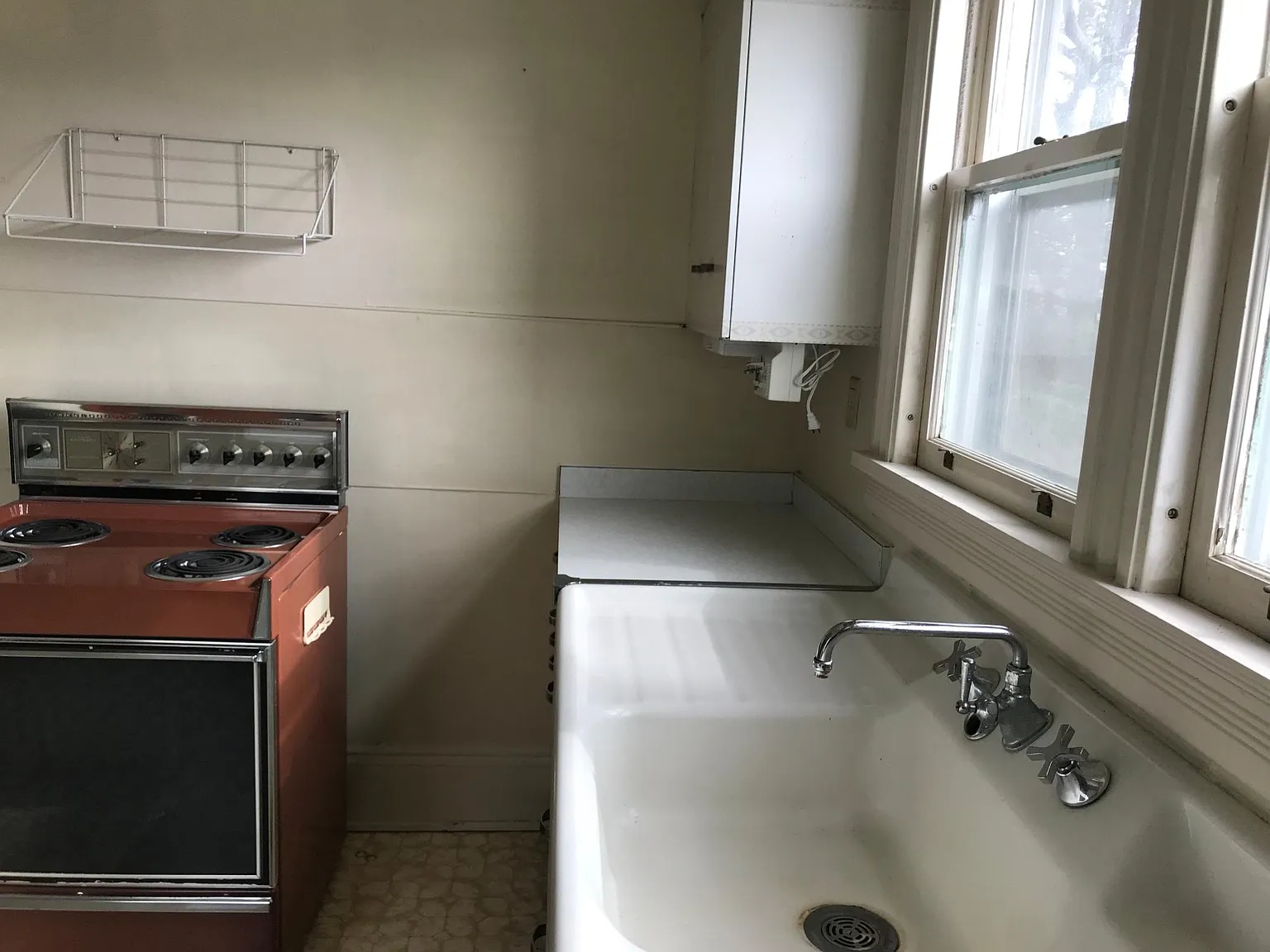 105 Congress St — Photo 3