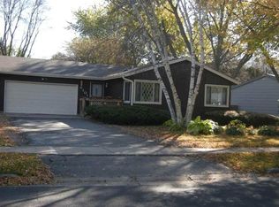 6101 Barton Rd, Madison, WI 53711