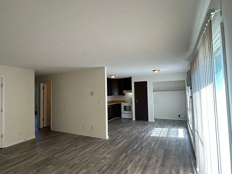 70 Ironwood Court — Photo 5