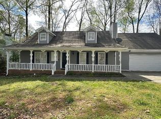 1626 Isham Dr, Lawrenceville, GA