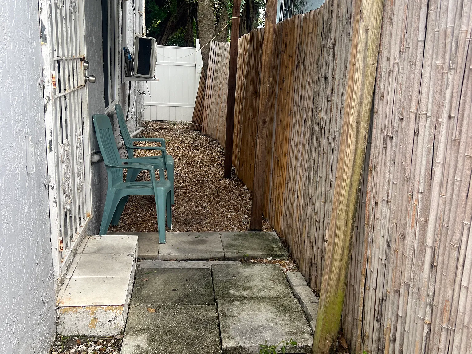 1134 NW 27th St — Photo 1
