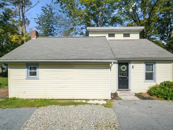 41 Eileen Boulevard, Poughkeepsie, NY 12603