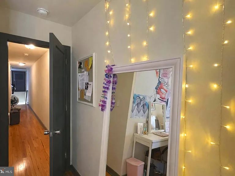 1829 N Bouvier St #B — Photo 22