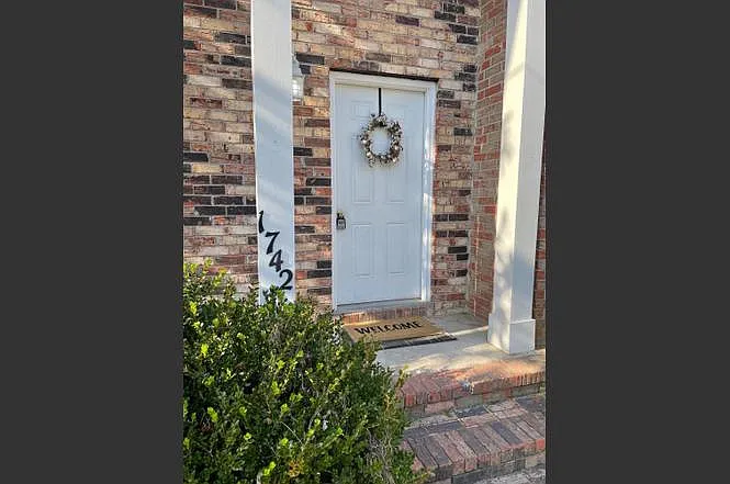 1742 Skinner Ave — Photo 2