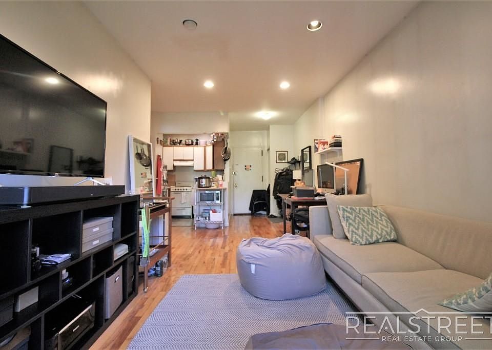 1st image of 283 Sackett St #3B