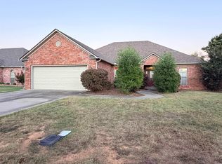 1430 Crosspoint Rd, Conway, AR 72034