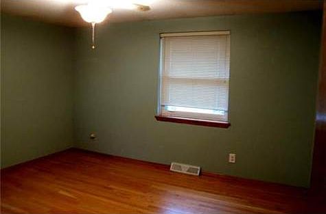 5th image of 3813 N Elmwood Ave
