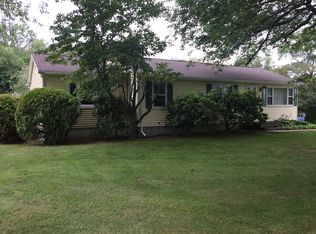 198 Paine Rd, Pomfret Center, CT 06259