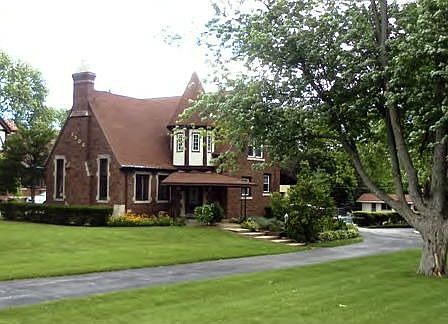 1st image of 2305 N Vermilion St