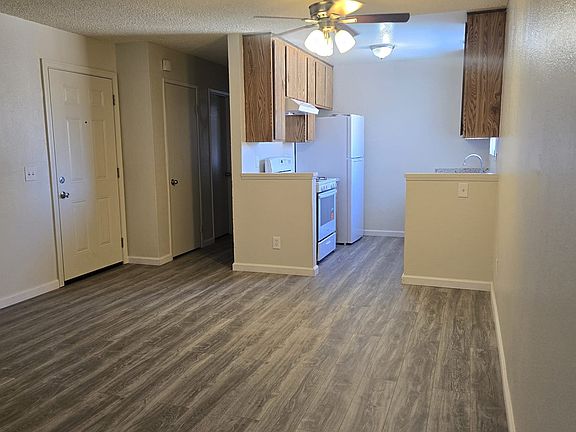 3rd image of 5906 Challen Ave APT 12