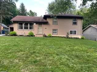 10909 Russell Ave S, Bloomington, MN 55431