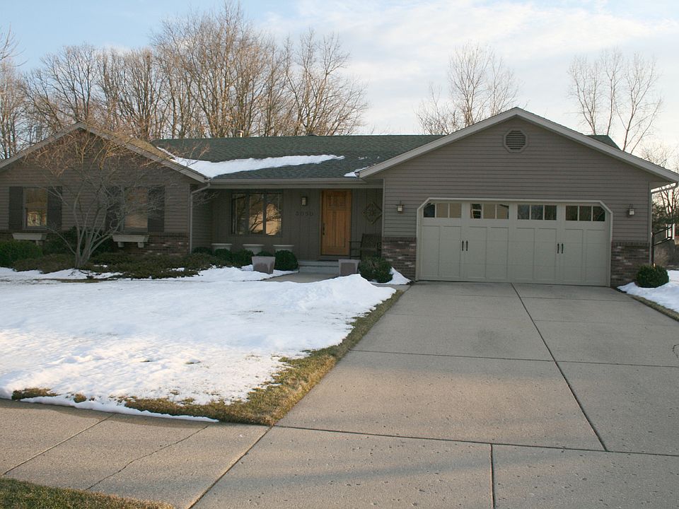 1st image of 3050 Gold Dust St NE