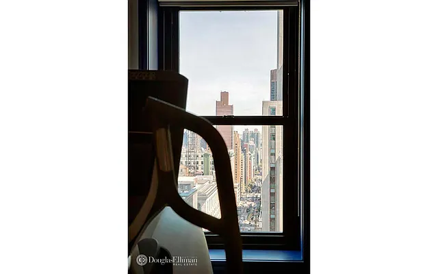 Rented by Douglas Elliman | media 8