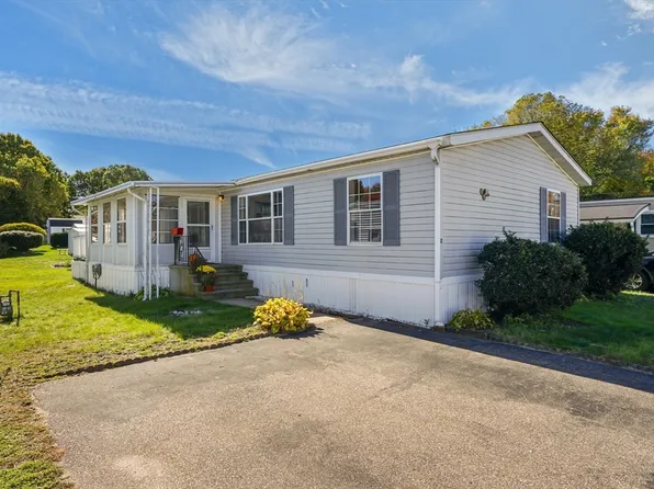 13 Rita Dr, Attleboro, MA 02703